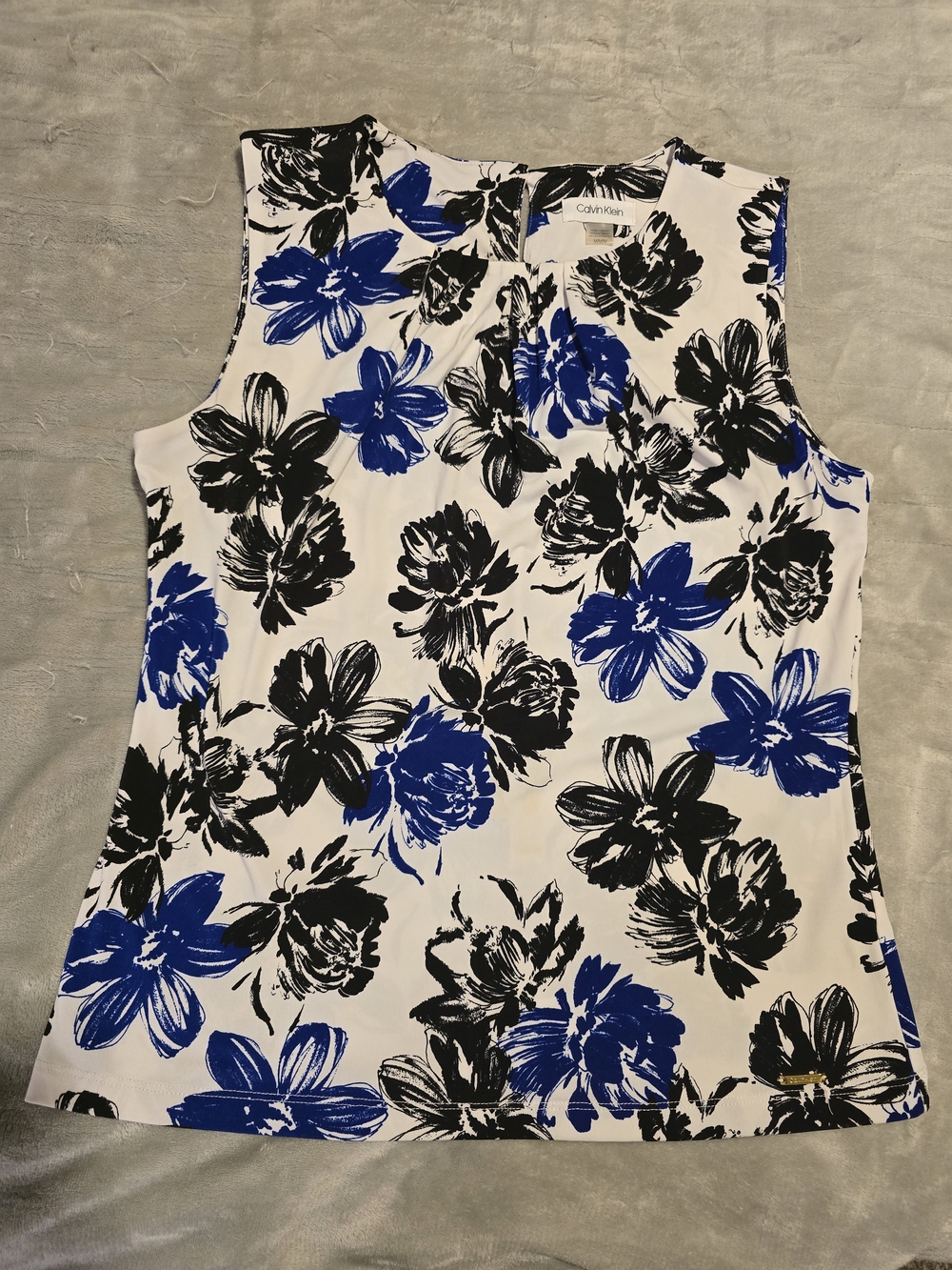 Calvin Klein Floral Pleated Neck Sleeveless Blouse Shell - Blue/Black/White - M